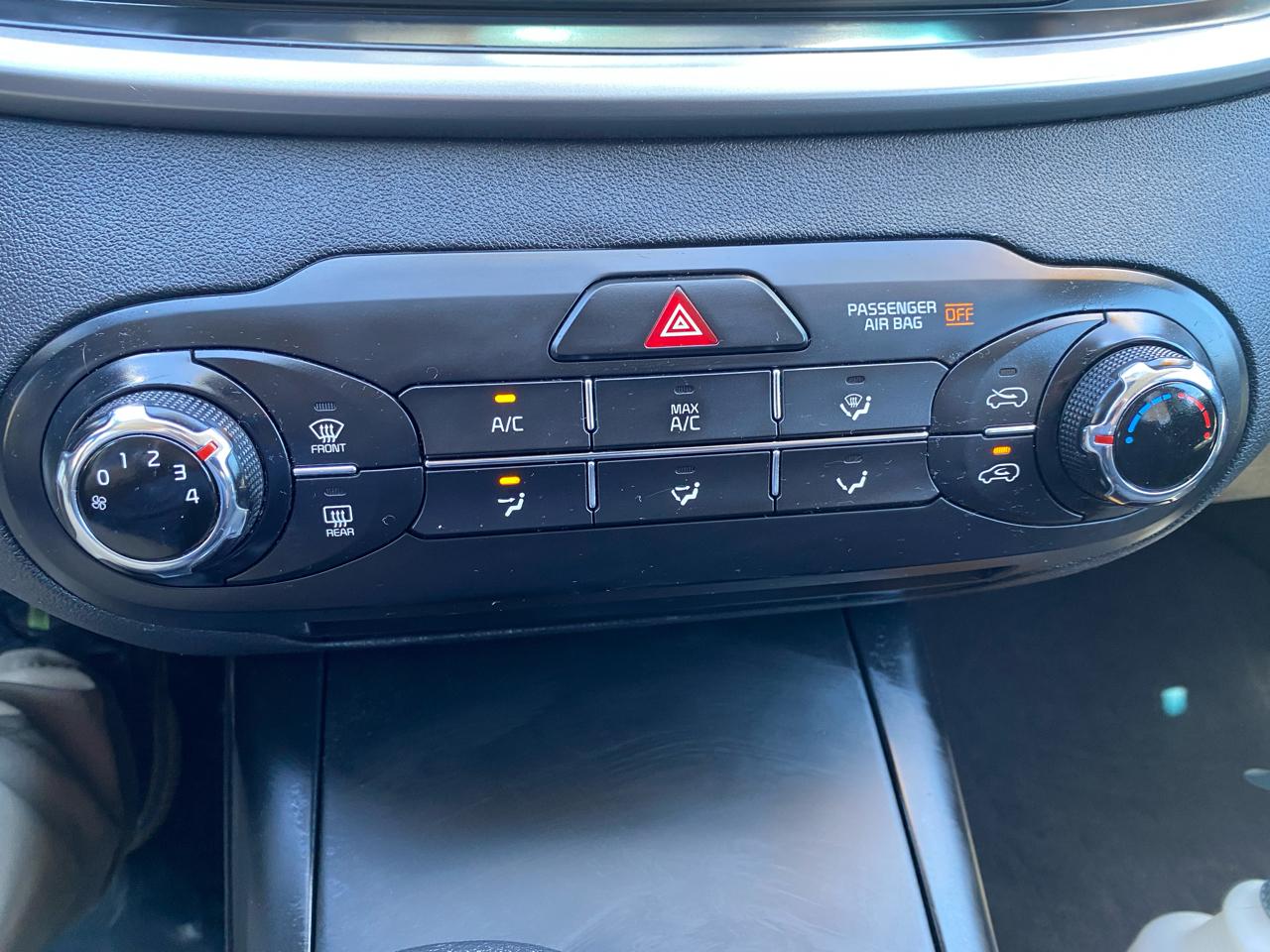 Kia Sorento L FWD 2020