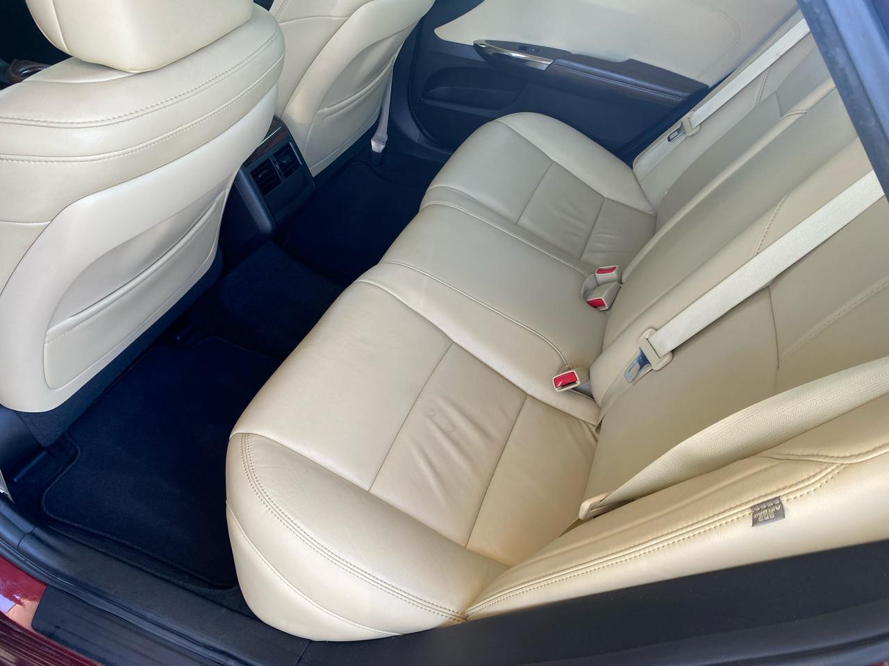 Toyota Avalon 4dr Sdn XLE Touring (Natl) 2015