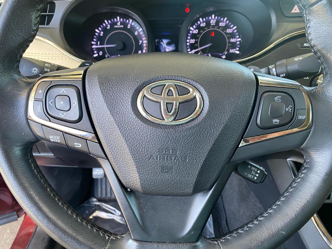 Toyota Avalon 4dr Sdn XLE Touring (Natl) 2015