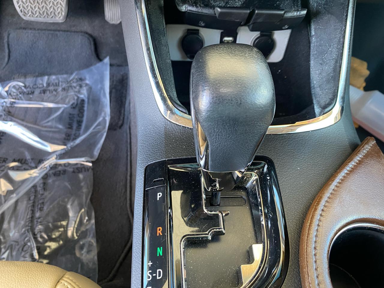 Toyota Avalon 4dr Sdn XLE Touring (Natl) 2015