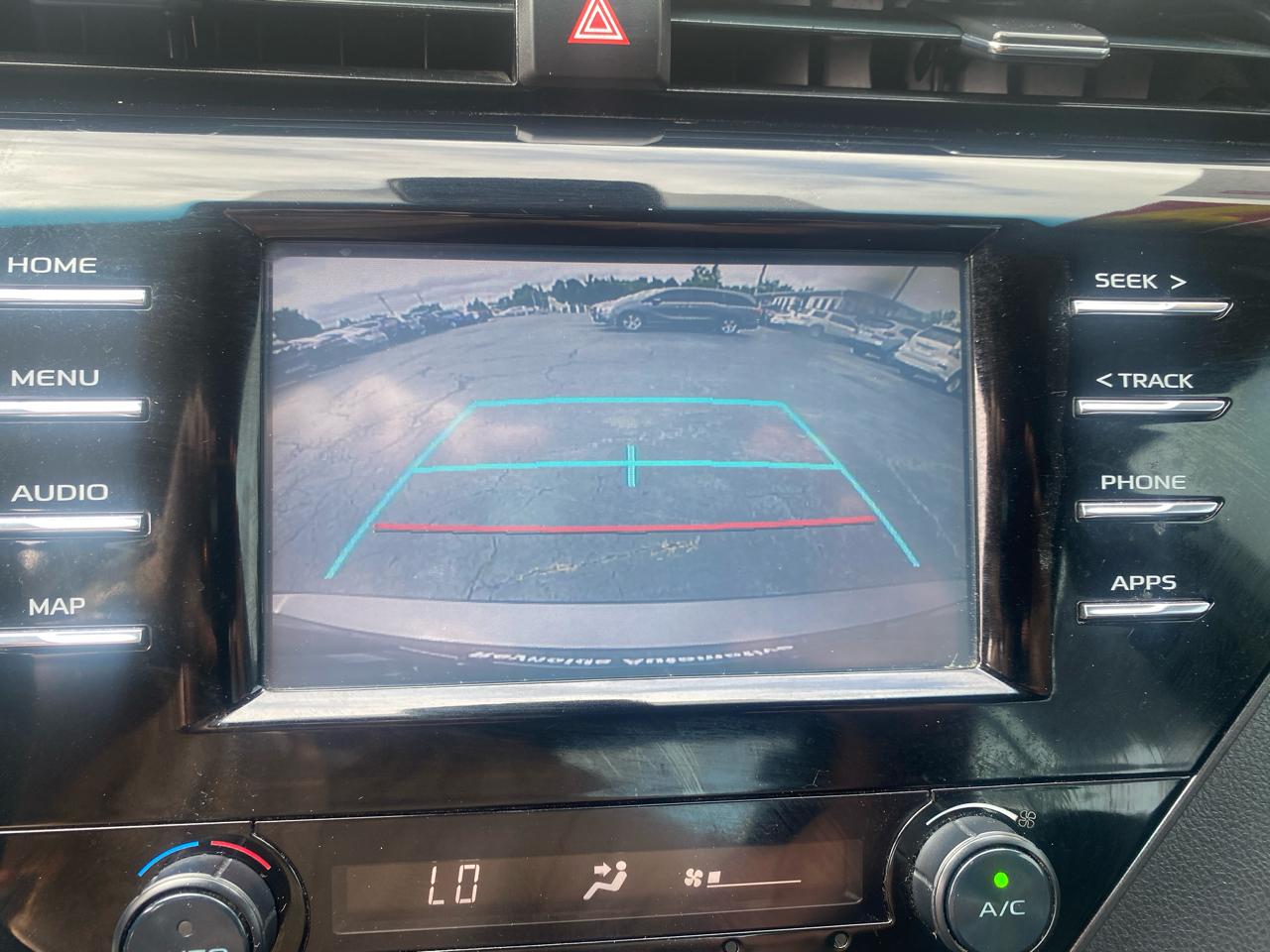 Toyota Camry SE 2019