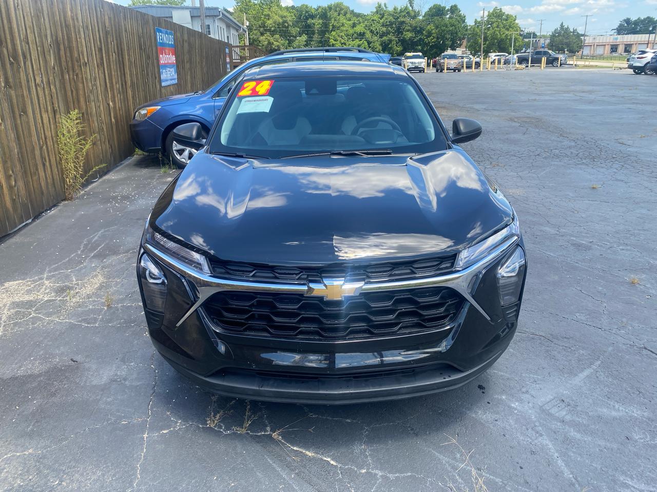Chevrolet Trax FWD 4dr LS 2024