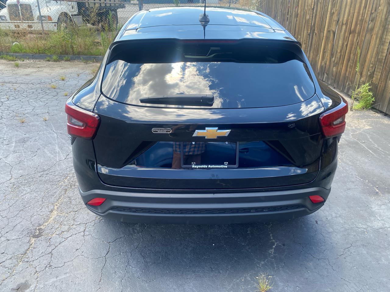 Chevrolet Trax FWD 4dr LS 2024