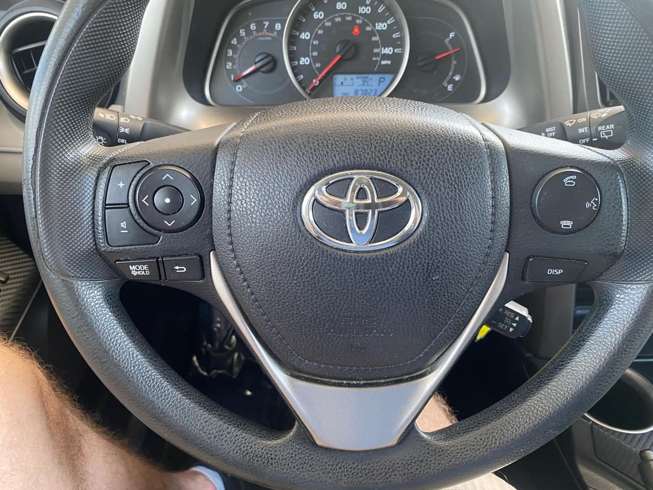 Toyota RAV4 FWD 4dr LE (Natl) 2014