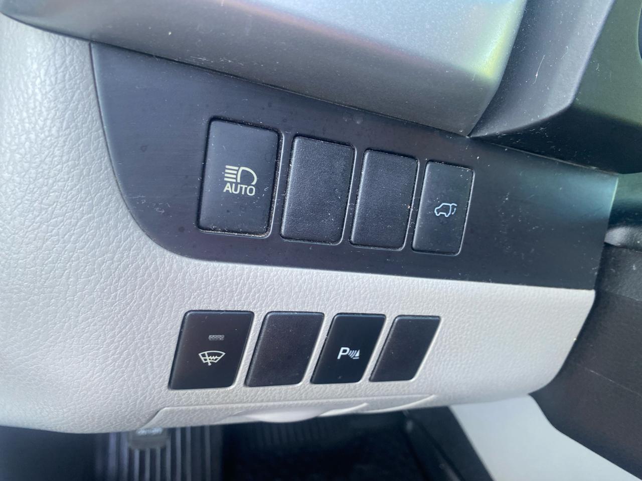 Toyota Highlander Hybrid Limited V6 AWD (Natl) 2018