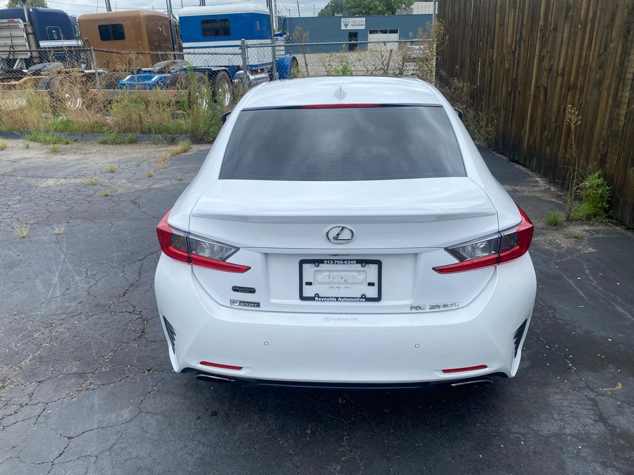 Lexus RC RC Turbo RWD 2017