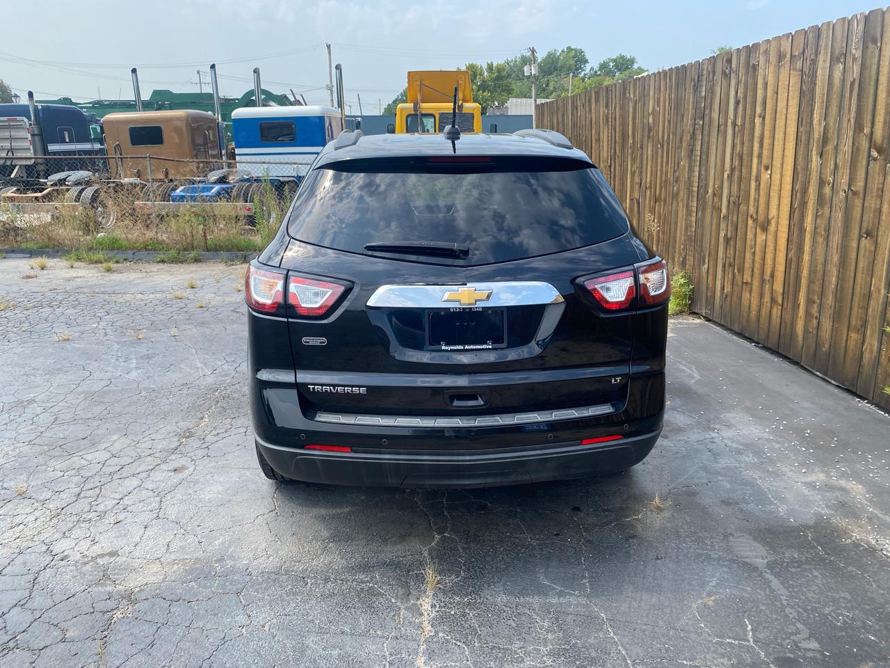Chevrolet Traverse FWD 4dr LT w/1LT 2017