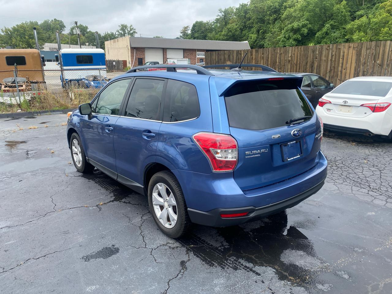 Subaru Forester 4dr CVT 2.5i Limited PZEV 2015