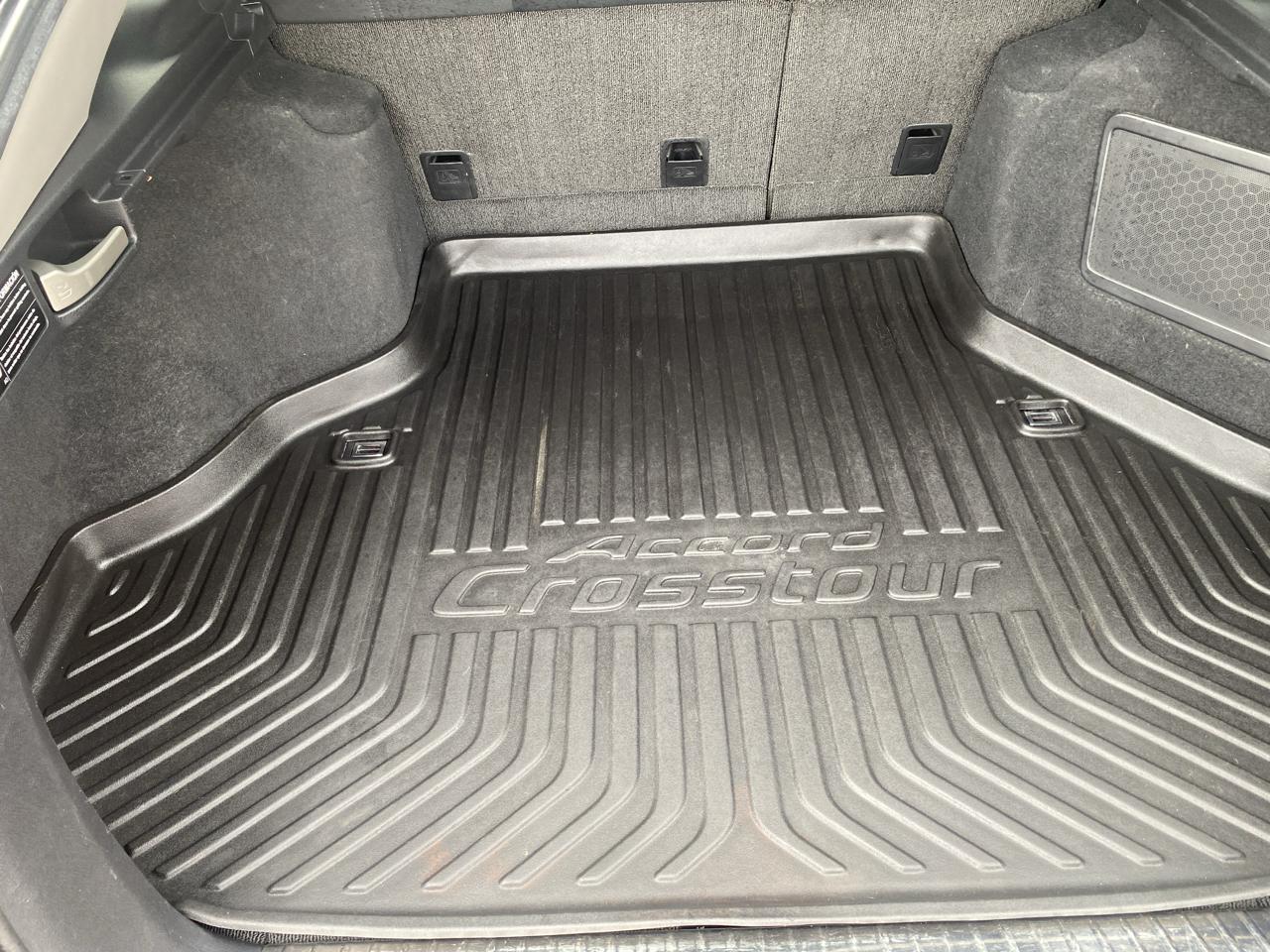 Honda Crosstour 4WD V6 5dr EX-L 2015