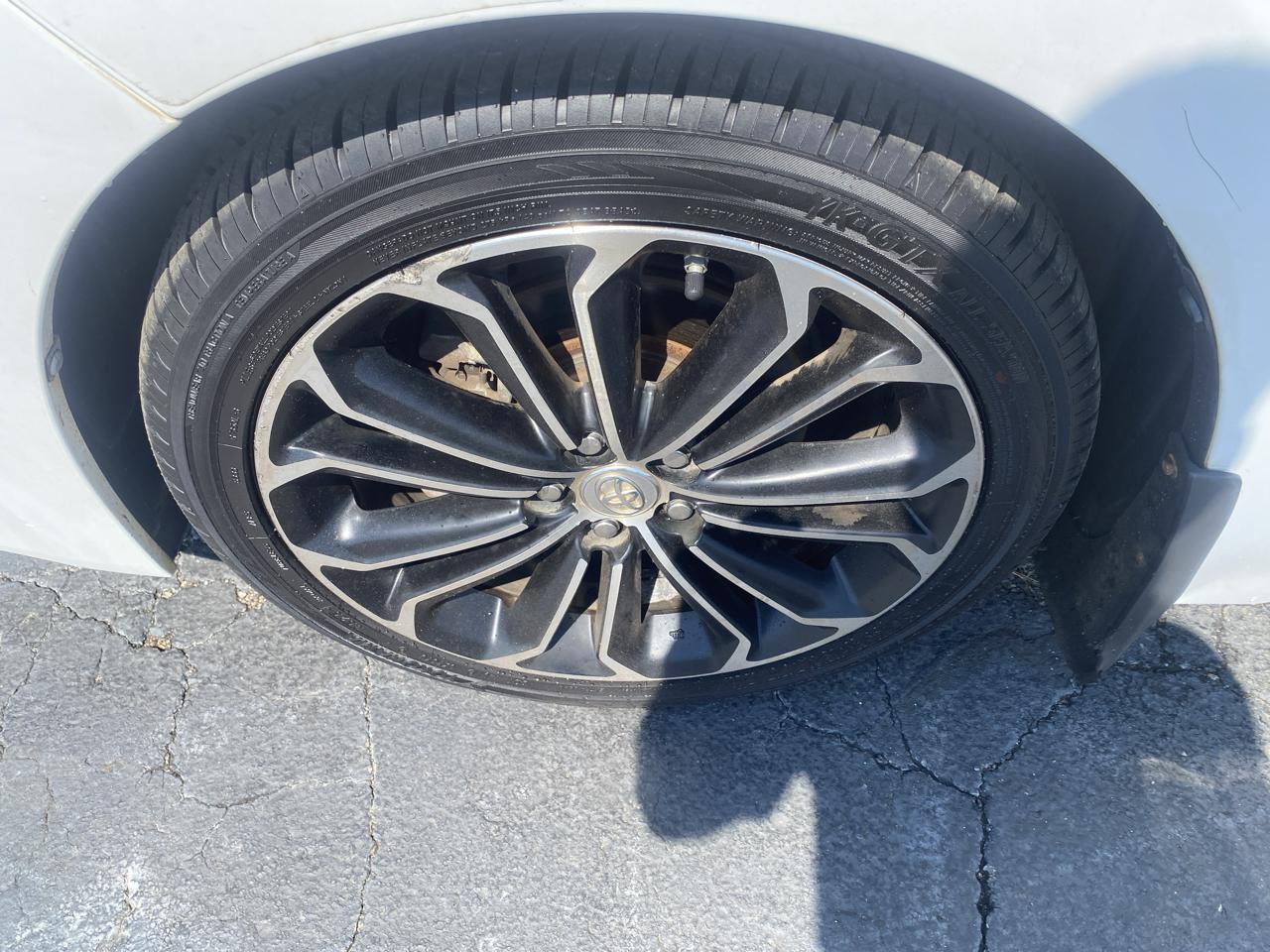 Toyota Corolla 4dr Sdn CVT S w/Special Edition Pkg (Natl) 2016