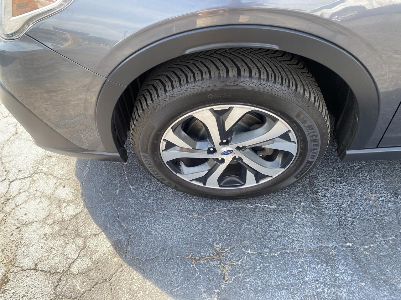Subaru Outback Limited XT CVT 2021