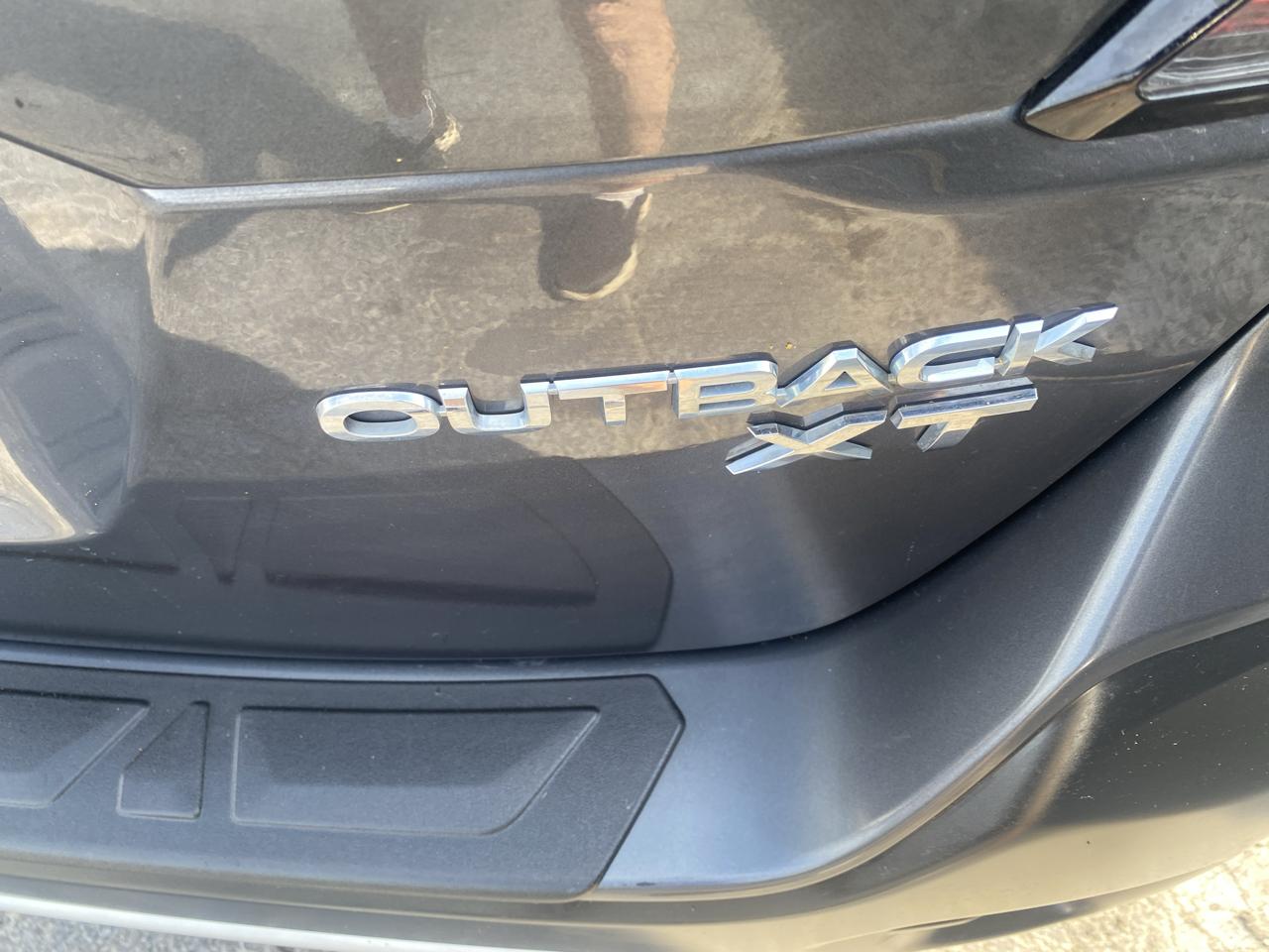 Subaru Outback Limited XT CVT 2021