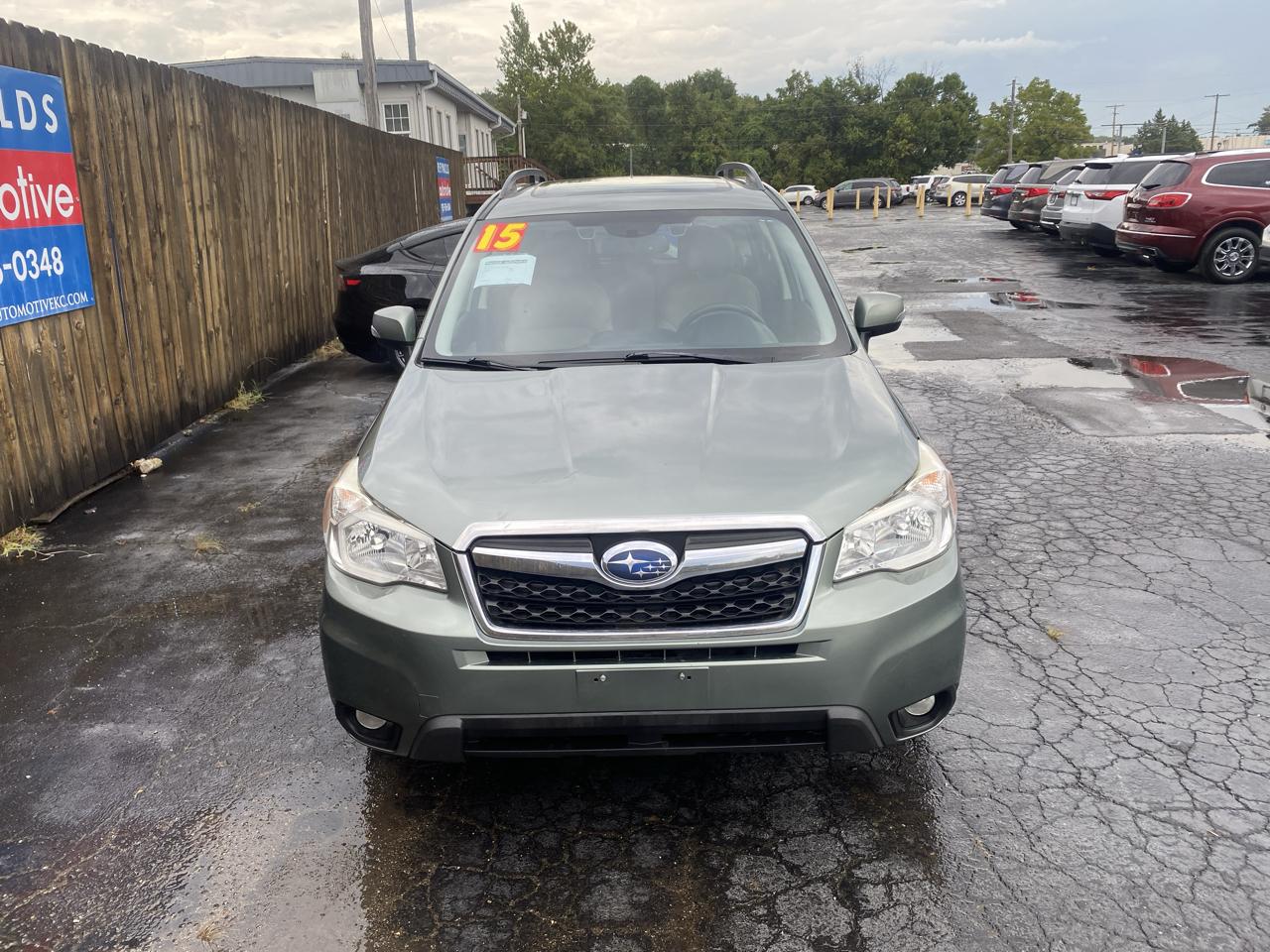 Subaru Forester 4dr CVT 2.5i Touring PZEV 2015