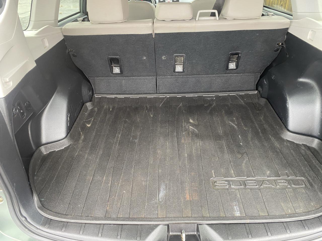 Subaru Forester 4dr CVT 2.5i Touring PZEV 2015