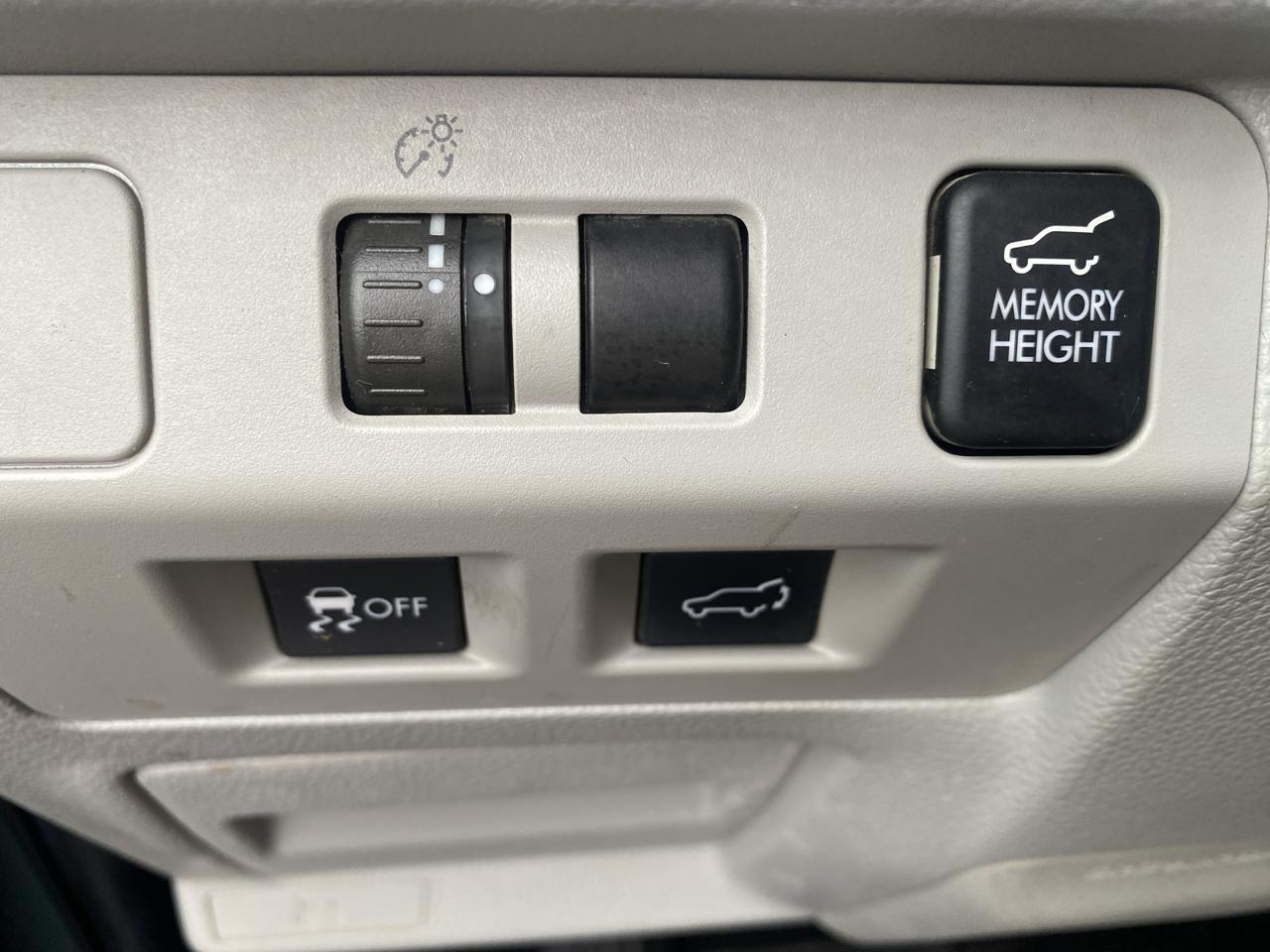 Subaru Forester 4dr CVT 2.5i Touring PZEV 2015