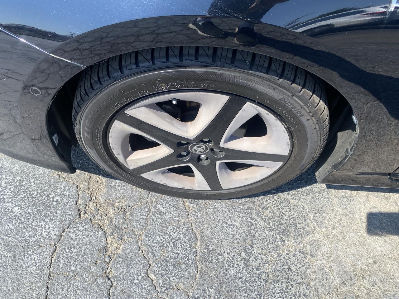 Toyota Prius 5dr HB Three Touring (Natl) 2016