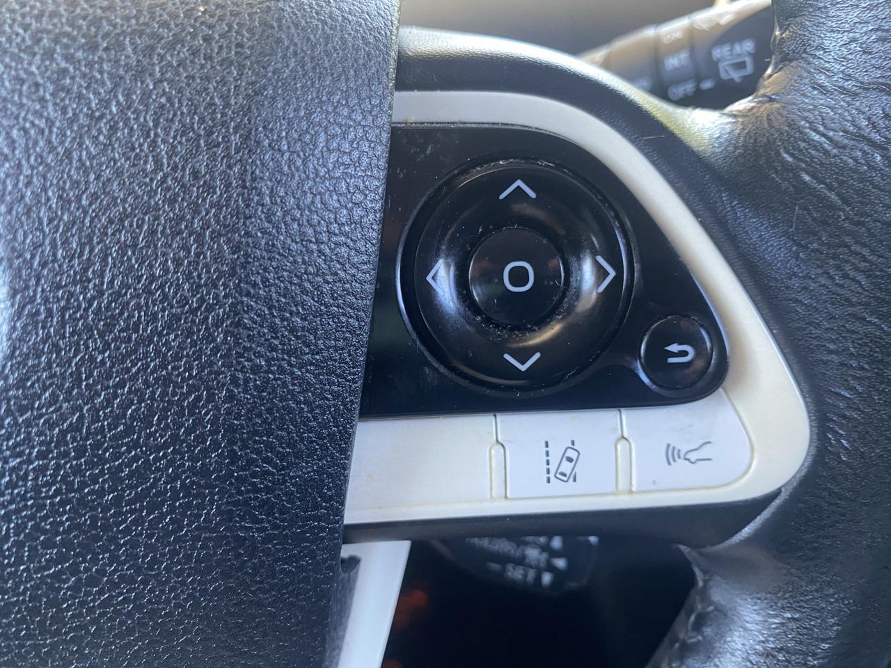 Toyota Prius 5dr HB Three Touring (Natl) 2016