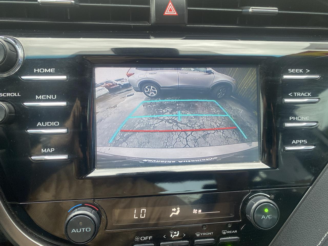 Toyota Camry XLE Auto (Natl) 2019