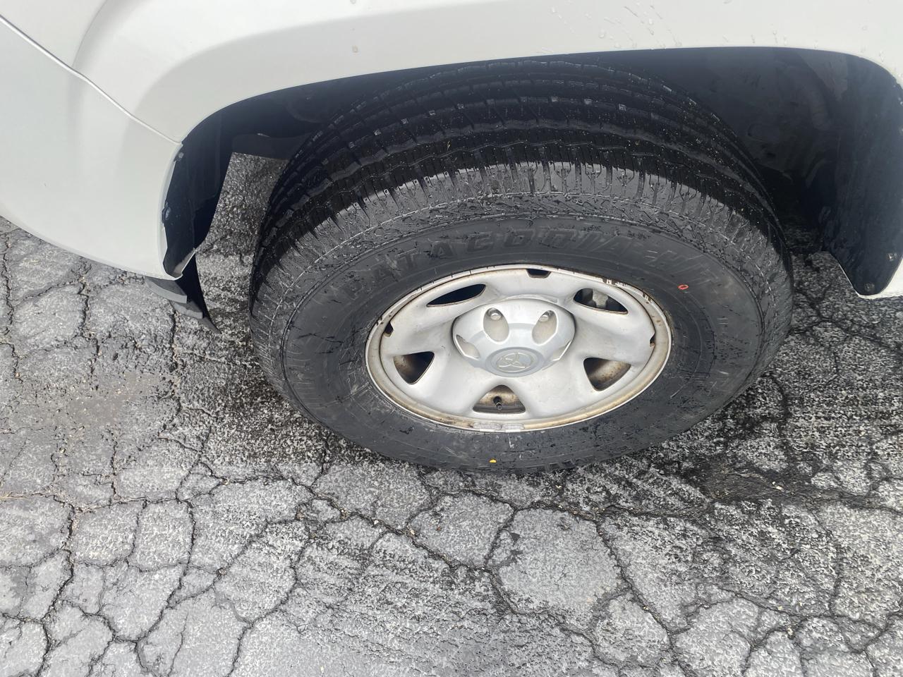 Toyota Tacoma 4WD Double Cab V6 MT TRD Off Road (Natl) 2016