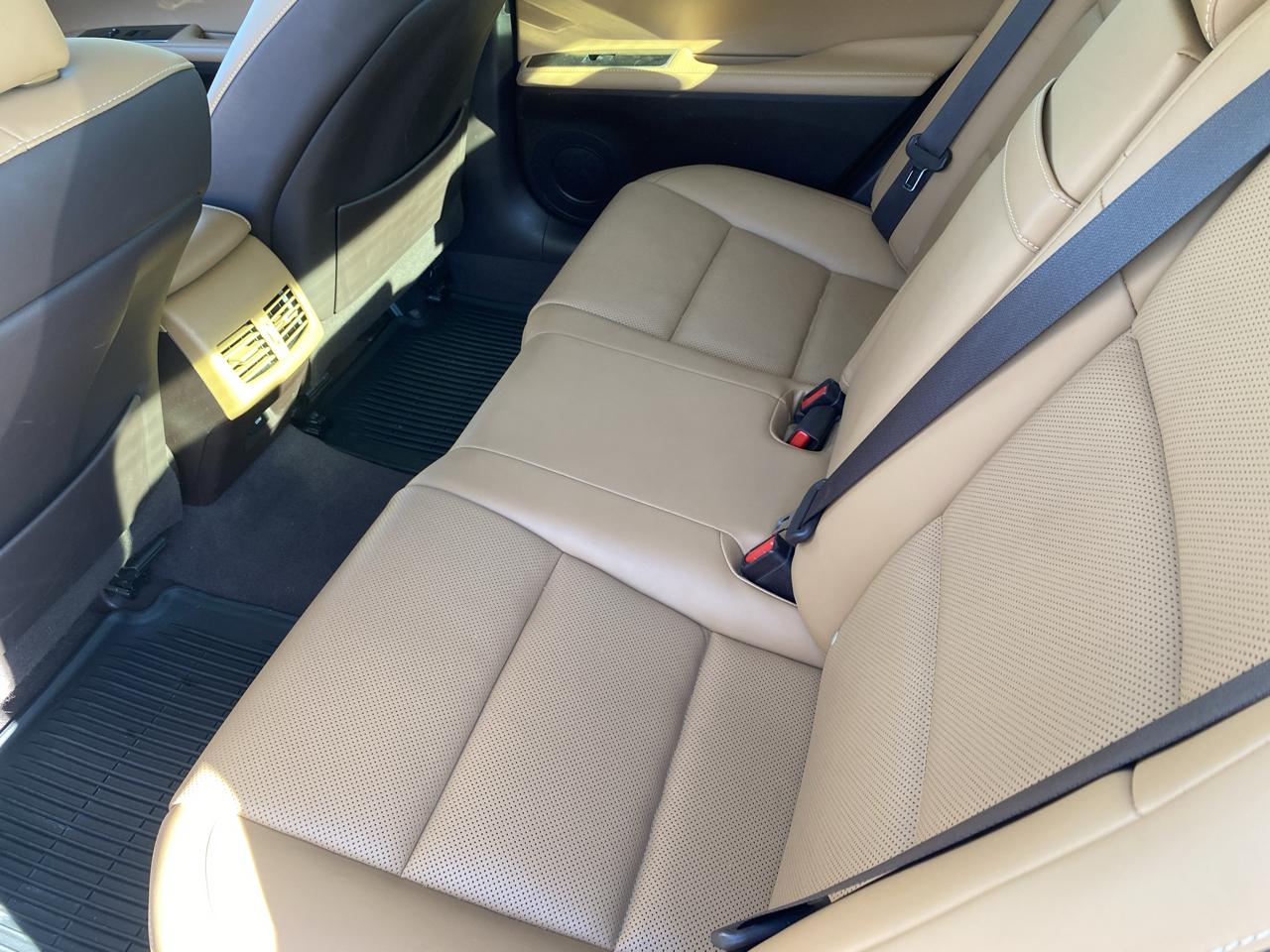 Lexus ES 350 4dr Sdn 2016