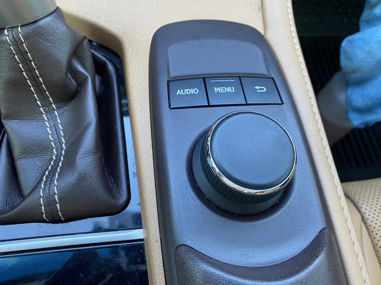 Lexus ES 350 4dr Sdn 2016
