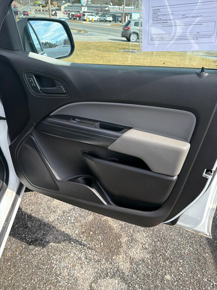 Chevrolet Colorado 2WD Ext Cab 128.3" WT 2016