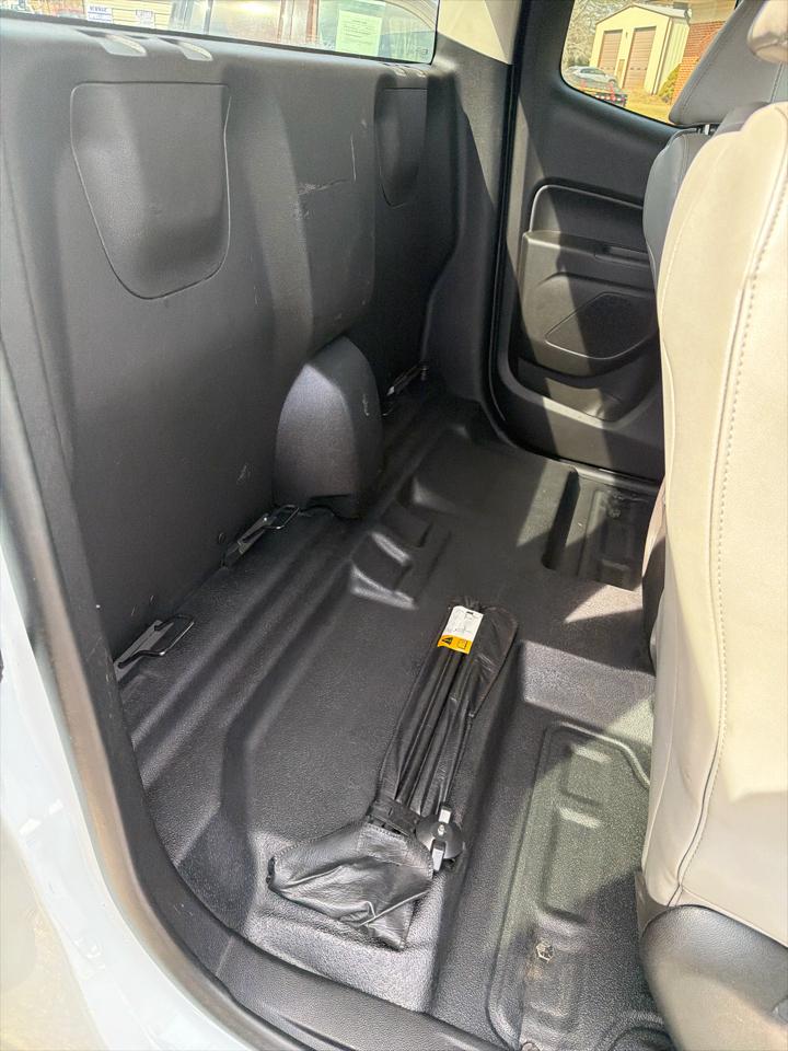 Chevrolet Colorado 2WD Ext Cab 128.3" WT 2016