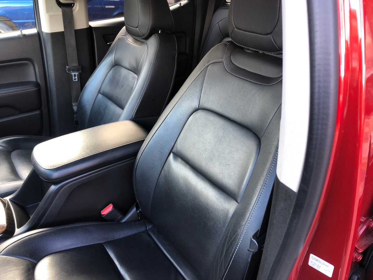 GMC Canyon 4WD Crew Cab 128.3" SLT 2015 GMC Canyon 4WD Crew Cab 128.3" SLT 2015