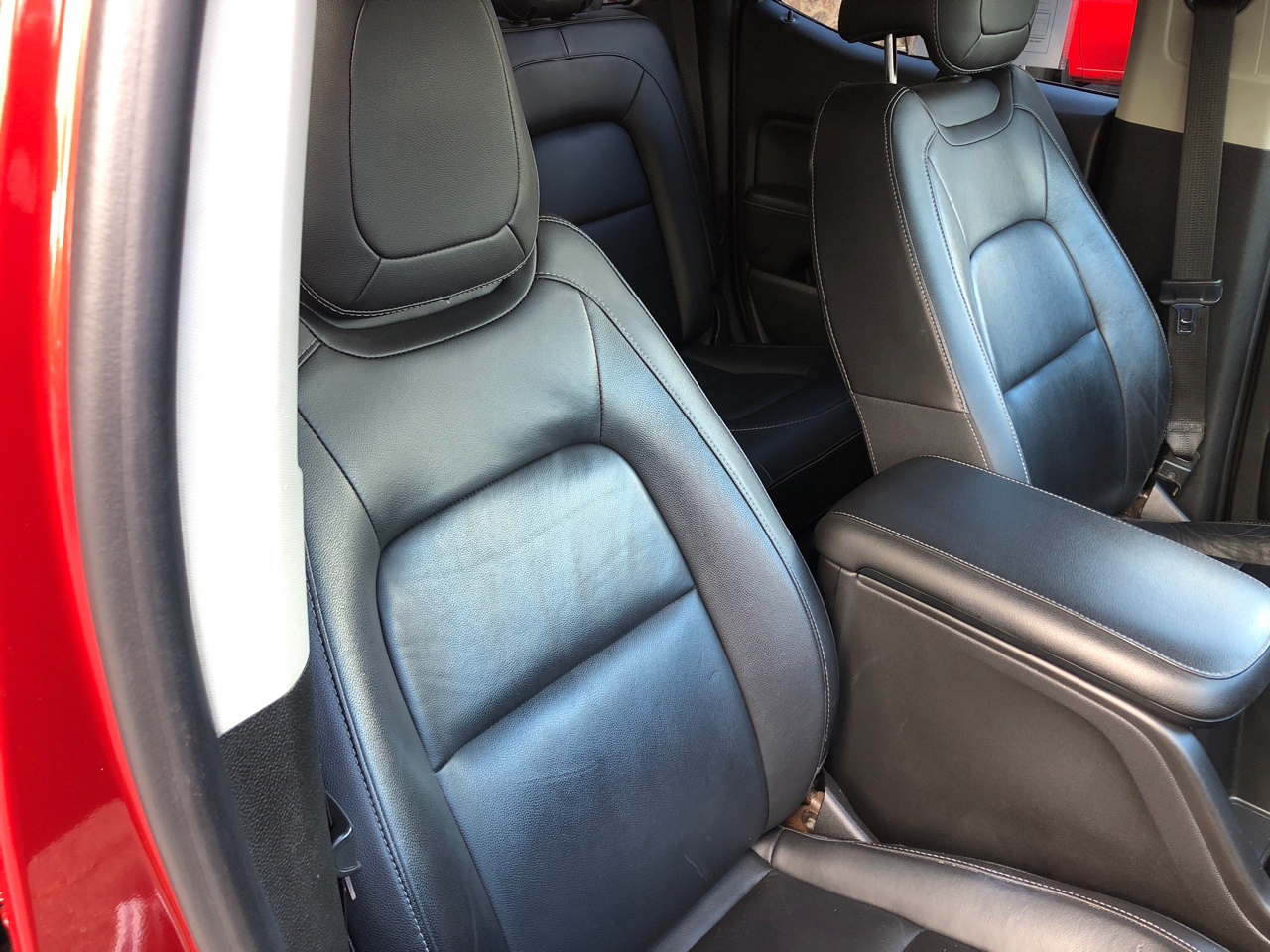 GMC Canyon 4WD Crew Cab 128.3" SLT 2015 GMC Canyon 4WD Crew Cab 128.3" SLT 2015