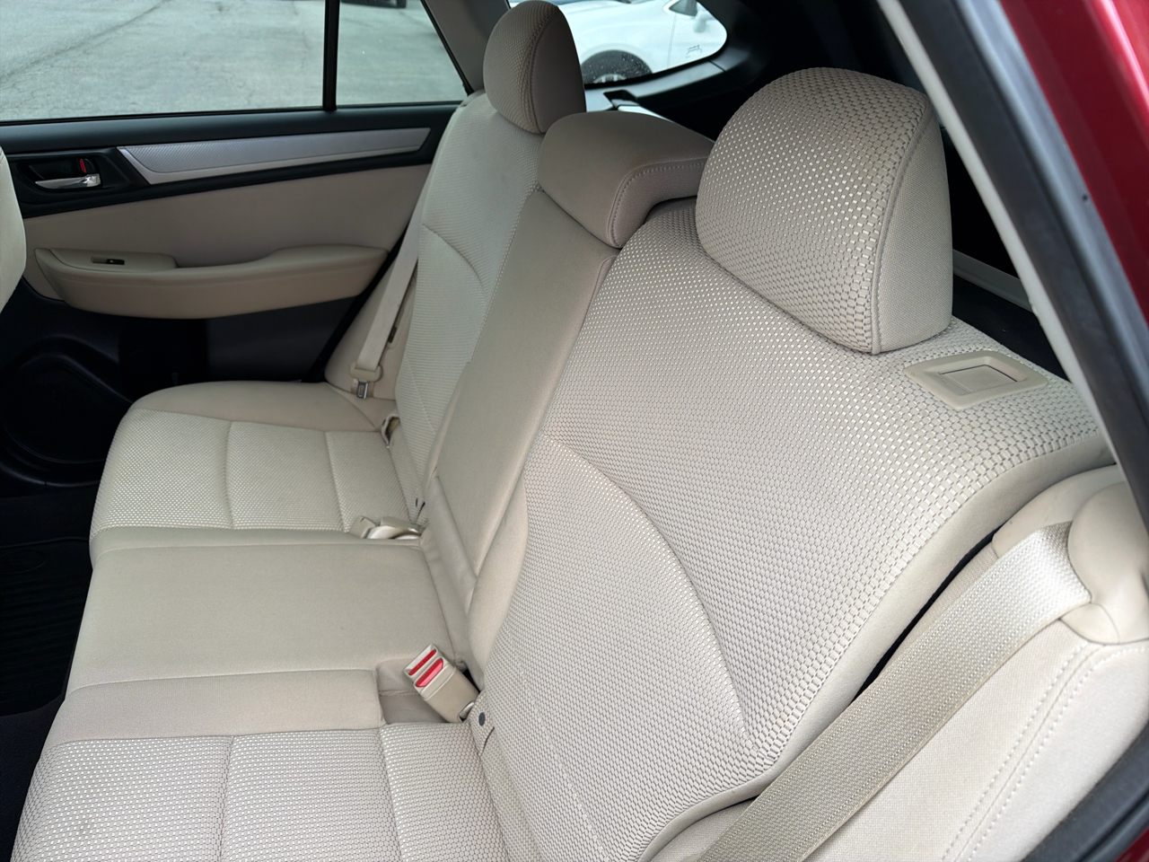 Subaru Outback 2.5i Premium 2017