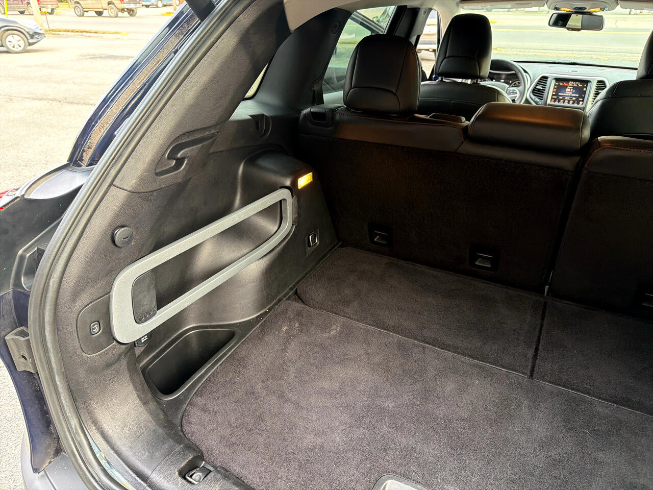 Jeep Cherokee 4WD 4dr Trailhawk 2015