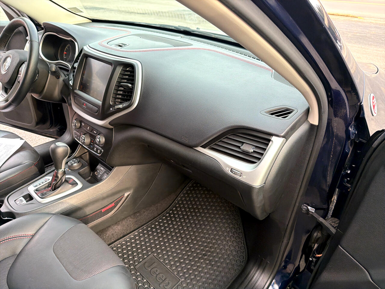 Jeep Cherokee 4WD 4dr Trailhawk 2015