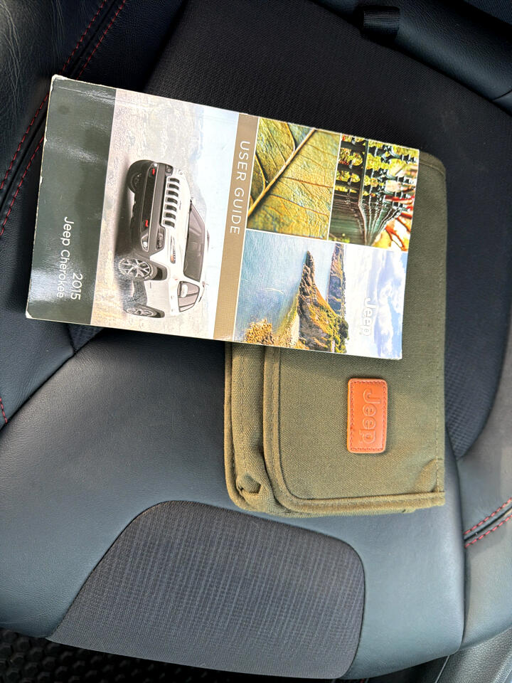 Jeep Cherokee 4WD 4dr Trailhawk 2015