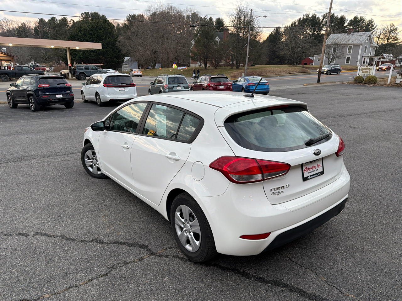 Kia Forte5 LX Auto 2017