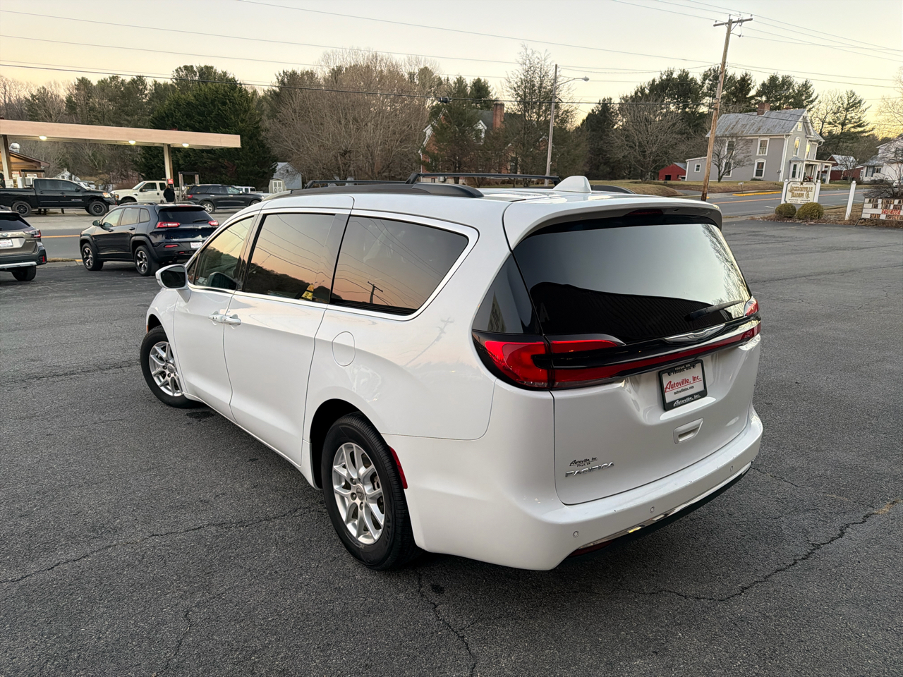 Chrysler Pacifica Touring L FWD 2022