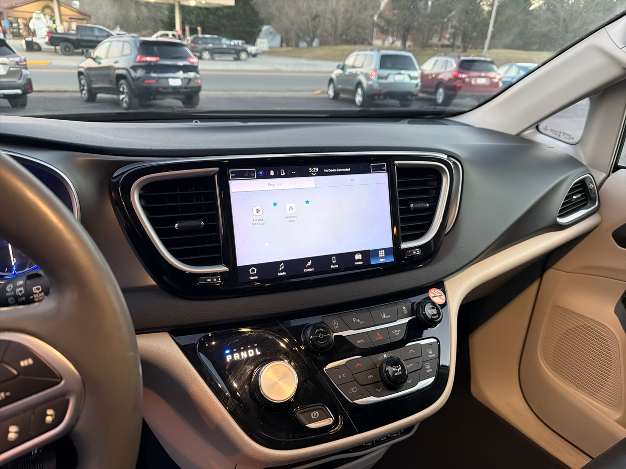 Chrysler Pacifica Touring L FWD 2022