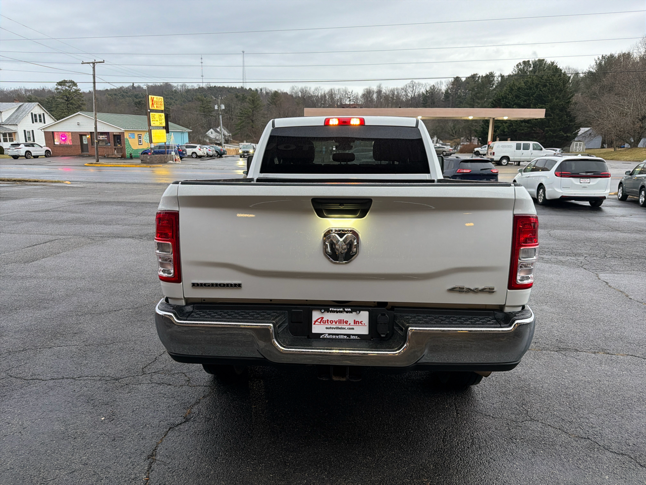 RAM 2500 Big Horn 4x4 Crew Cab 6'4" Box 2024