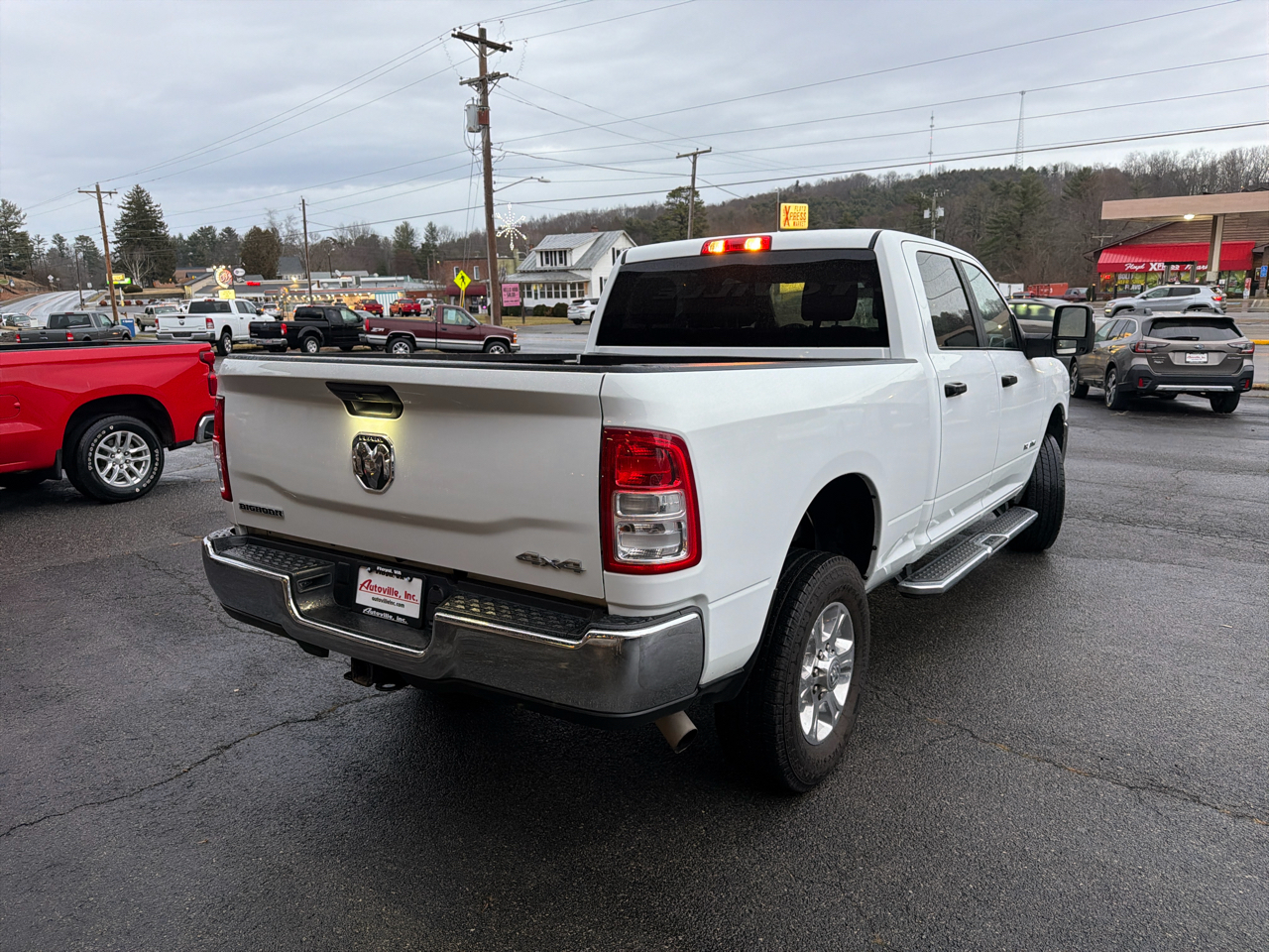 RAM 2500 Big Horn 4x4 Crew Cab 6'4" Box 2024