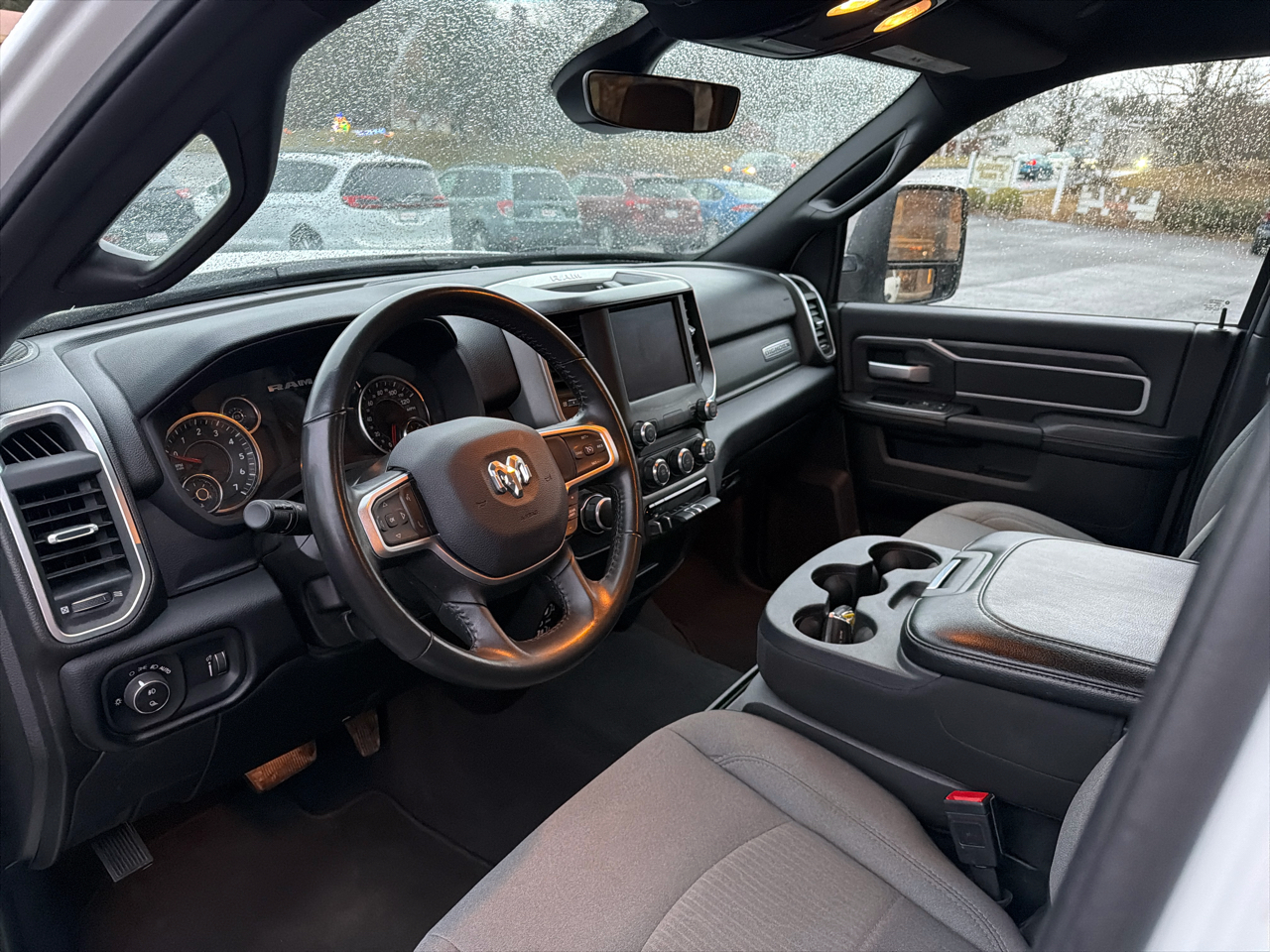 RAM 2500 Big Horn 4x4 Crew Cab 6'4" Box 2024