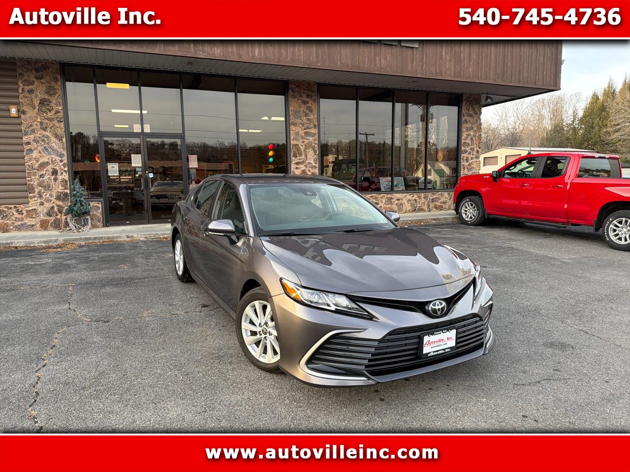 2024 Toyota Camry LE Auto (Natl)