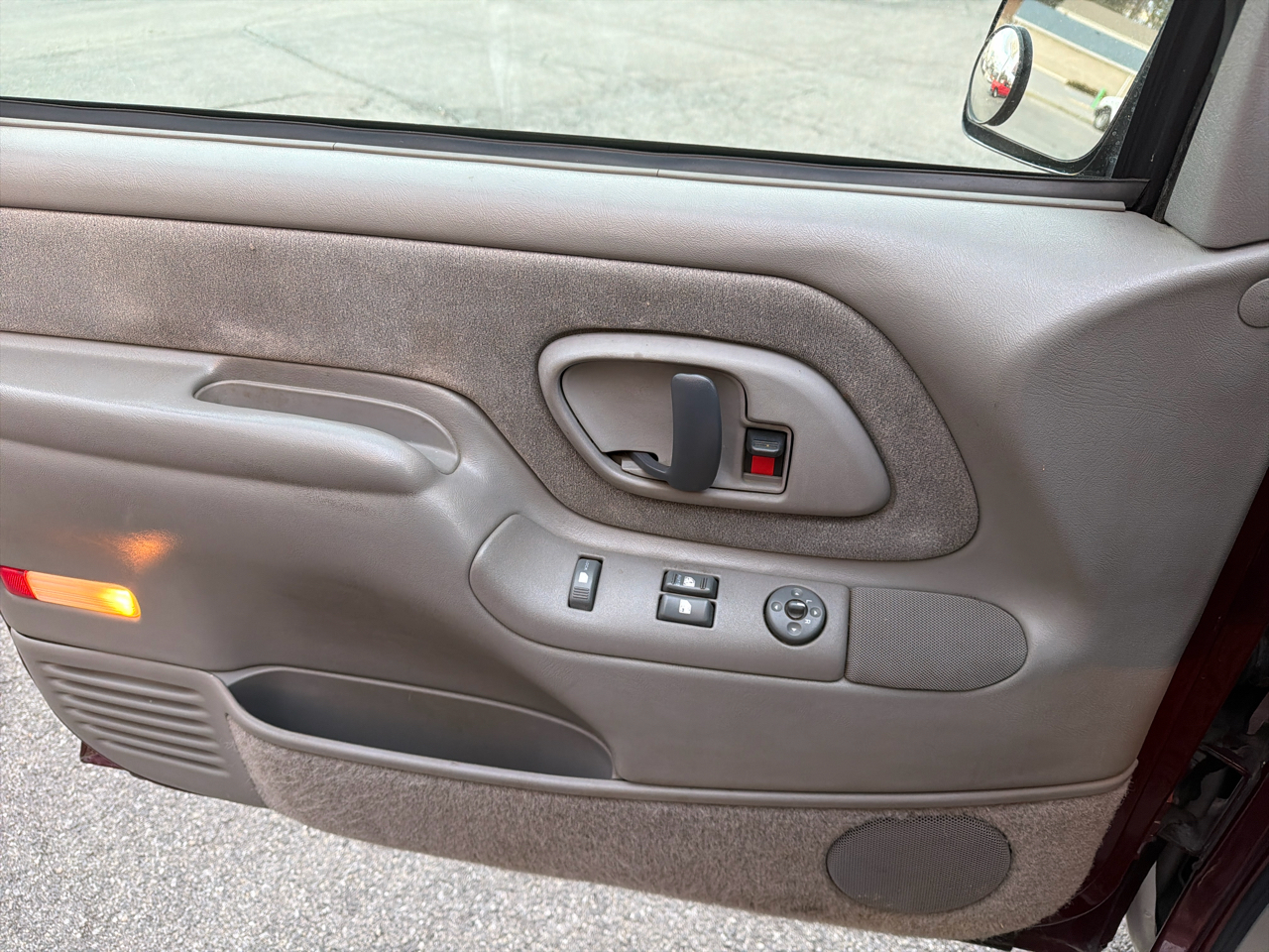 Chevrolet C/K 1500 Reg Cab 117.5" WB 4WD 1997