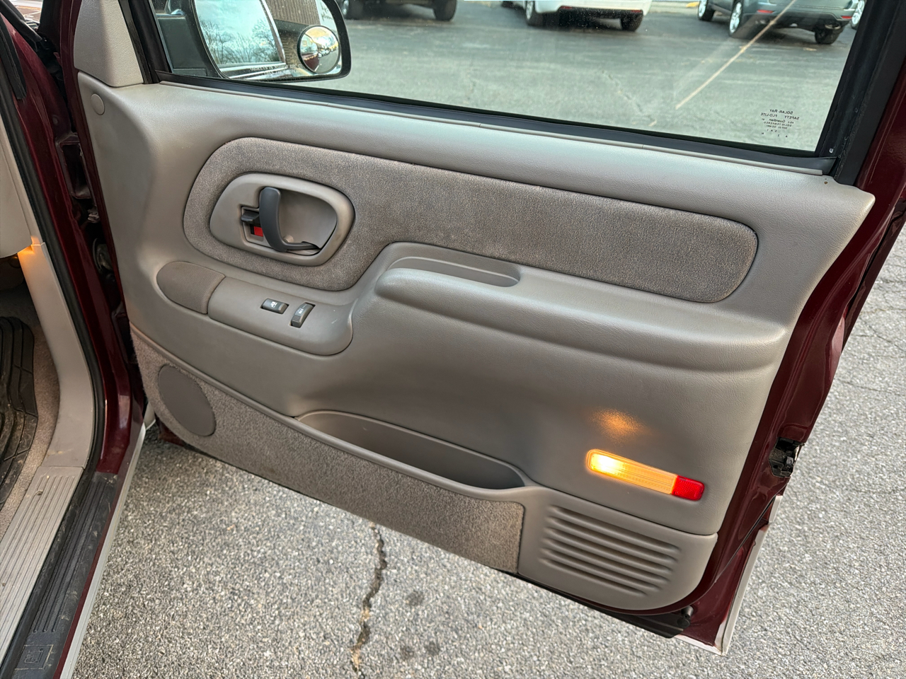 Chevrolet C/K 1500 Reg Cab 117.5" WB 4WD 1997