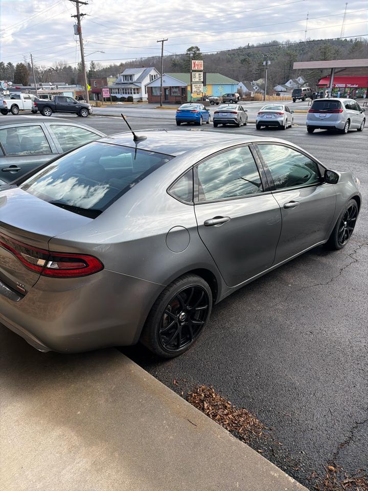 Dodge Dart 4dr Sdn SXT 2013