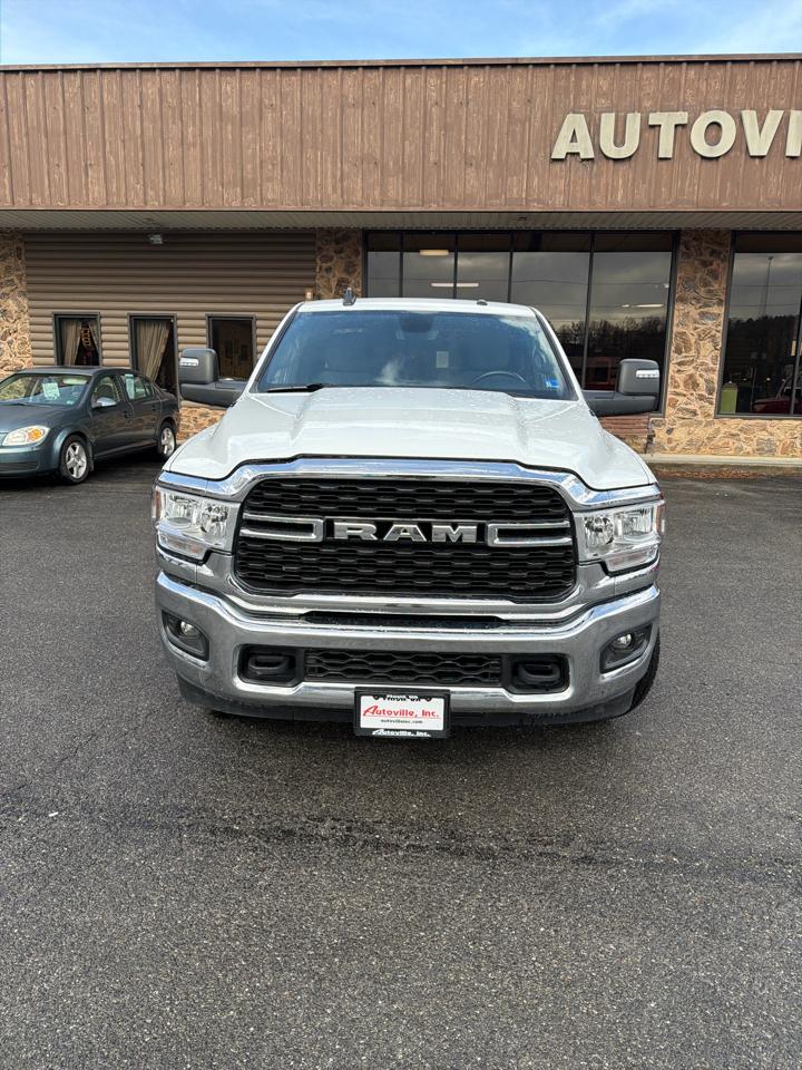 RAM 2500 Big Horn 4x4 Crew Cab 6'4" Box 2024