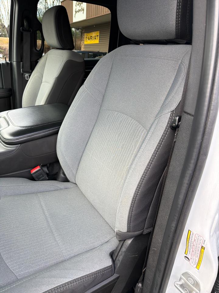 RAM 2500 Big Horn 4x4 Crew Cab 6'4" Box 2024