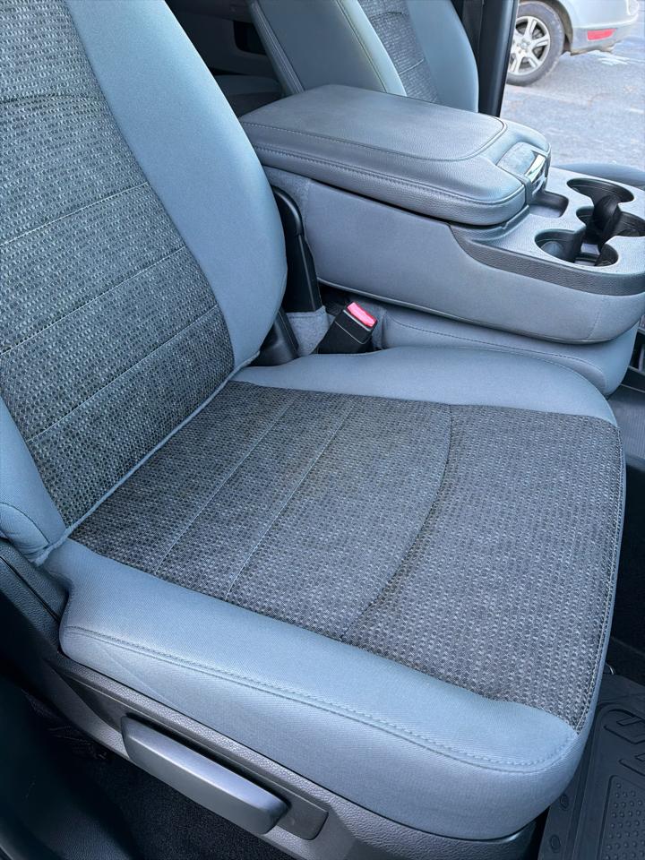 RAM 1500 Classic Big Horn 4x4 Crew Cab 5'7" Box 2019