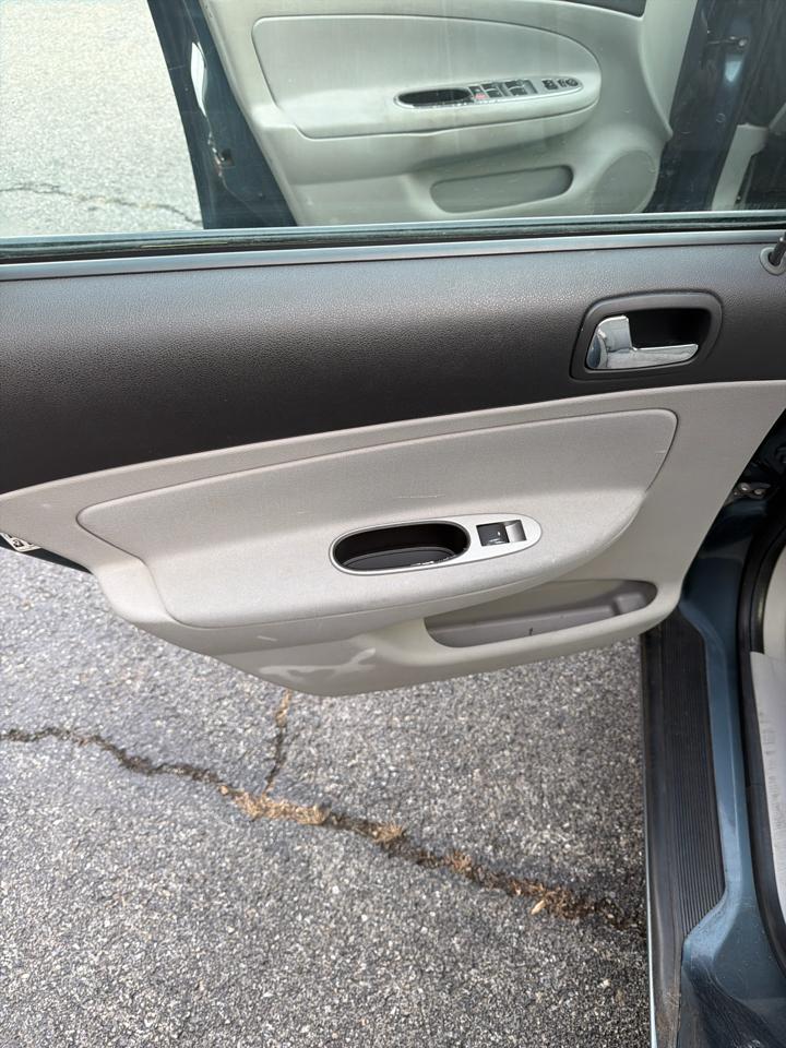 Chevrolet Cobalt 4dr Sdn LT 2006