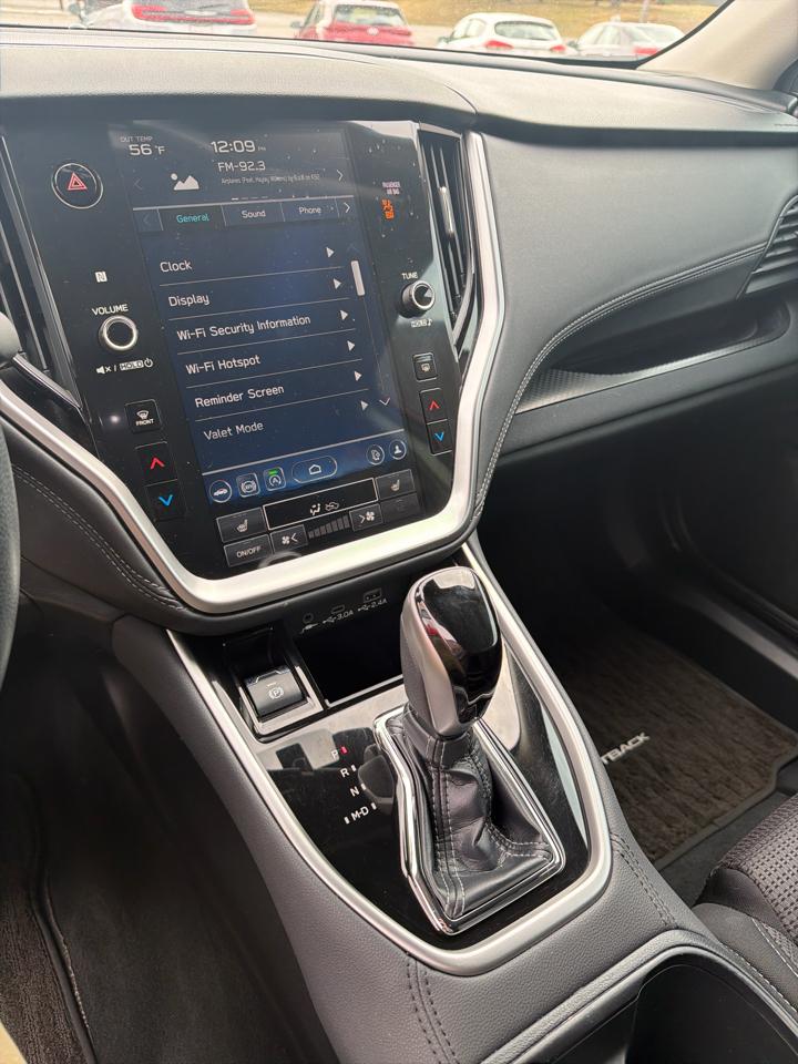 Subaru Outback Premium AWD 2024