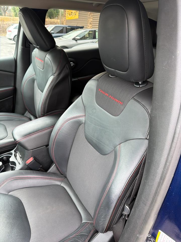 Jeep Cherokee 4WD 4dr Trailhawk 2015