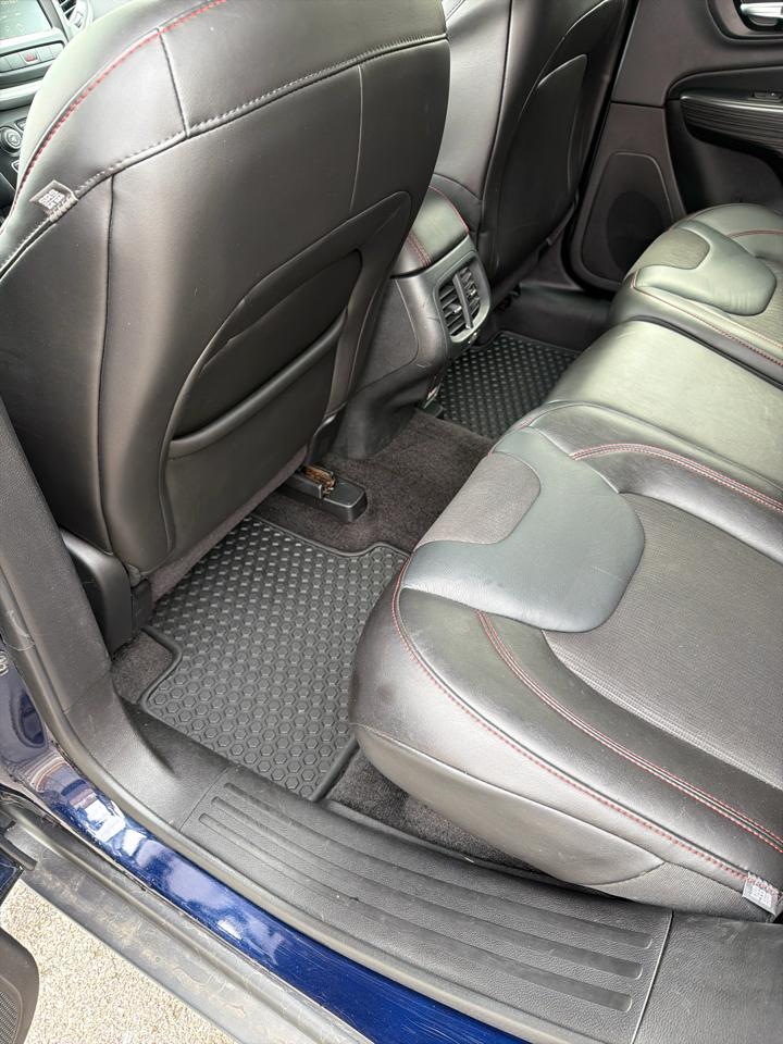 Jeep Cherokee 4WD 4dr Trailhawk 2015